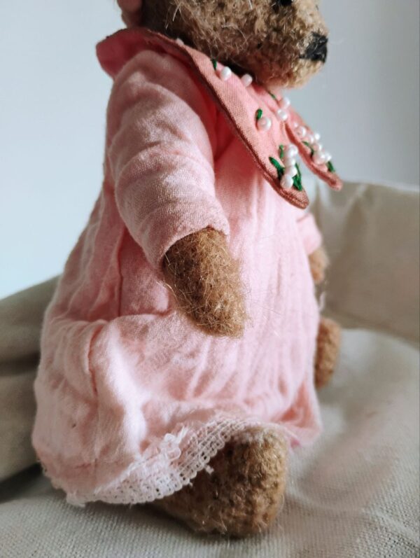 The Vintage Teddy With a Gentle Heart - Image 6