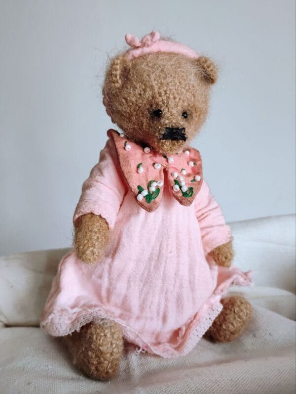 The Vintage Teddy With a Gentle Heart - Image 2